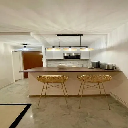 Сasa de vacaciones In Near La Salis Antibes